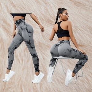 SHEIN Tie Dye Scrunch Butt Workout Leggings